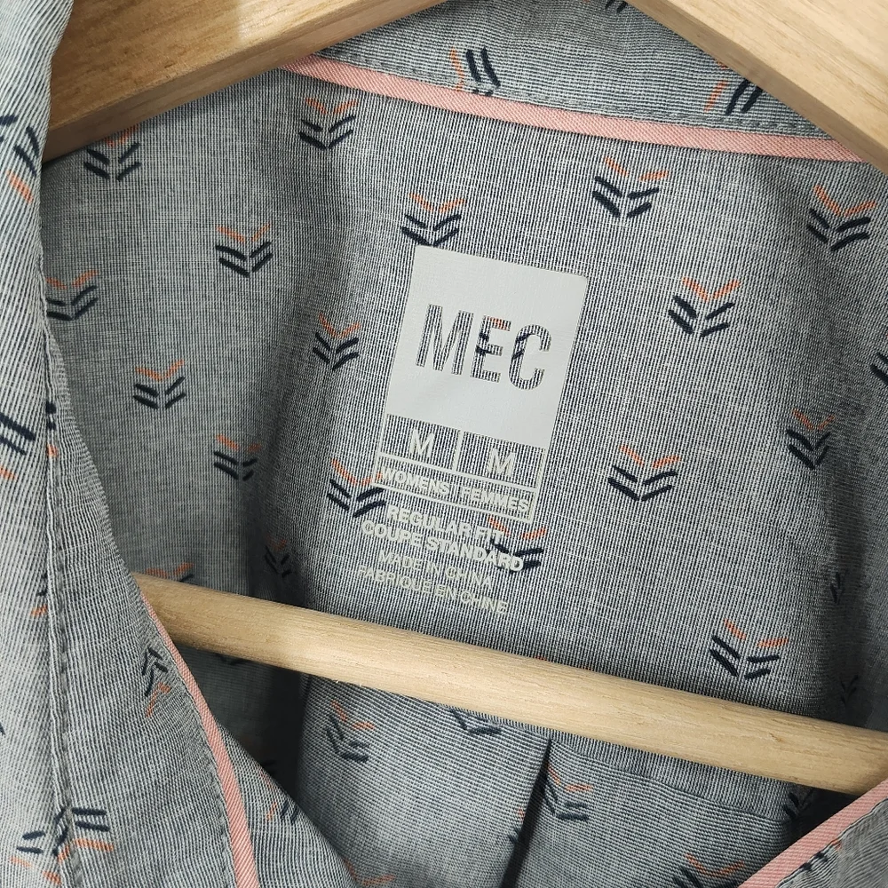 MEC | button down shirt - Picture 3 of 5